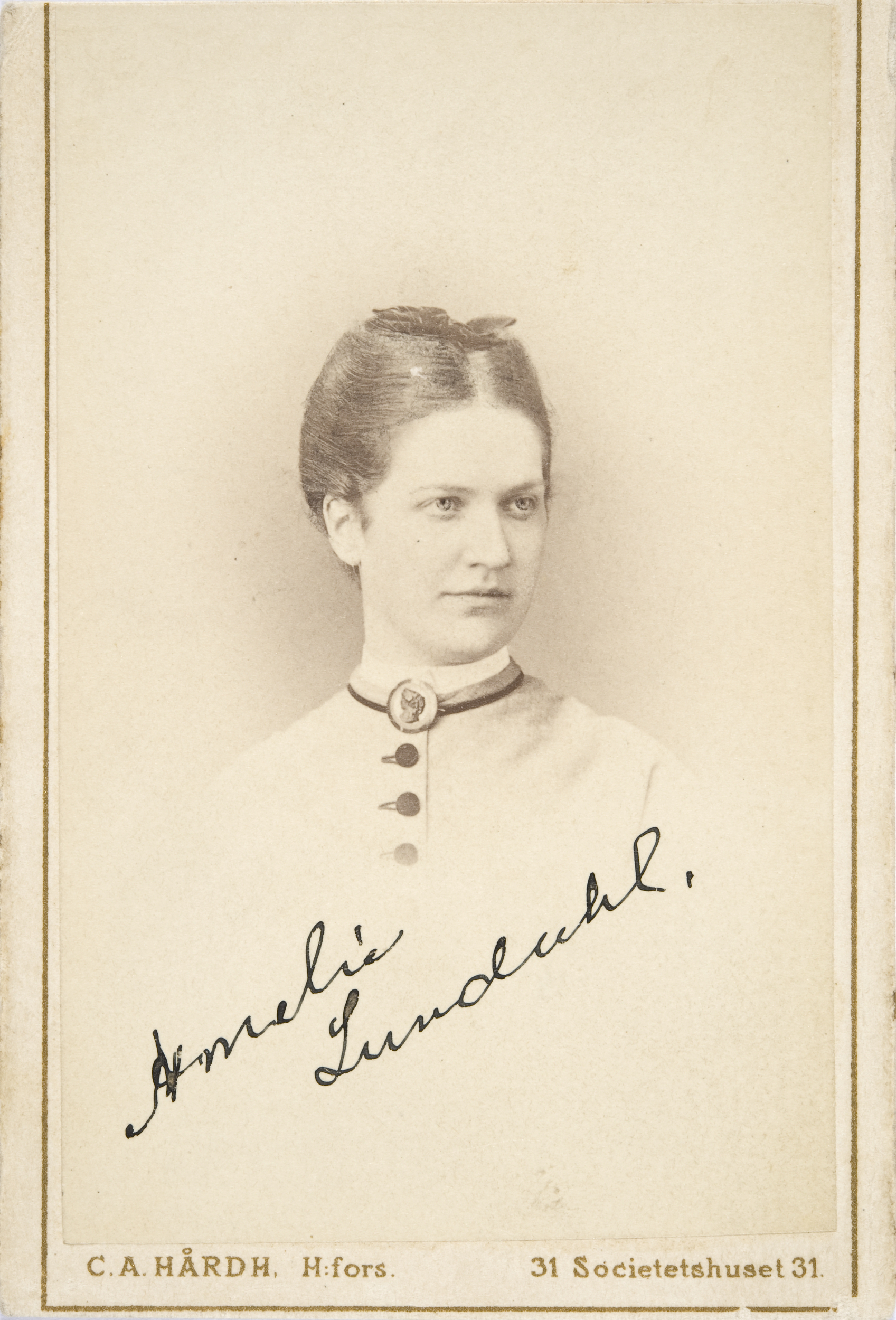Imagem de referência de Amélie Lundahl, descrito nos dados abertos como pintora finlandesa