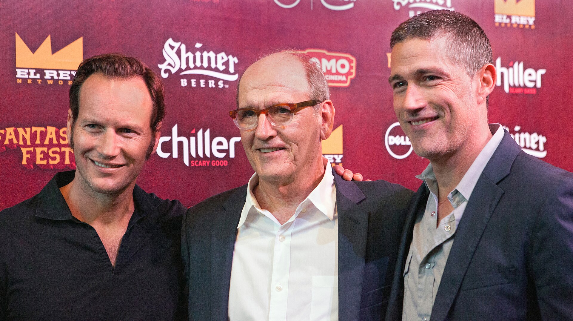 Imagem de referência de Dívida de Honra, descrito nos dados abertos como filme de 2015 dirigido por S. Craig Zahler
