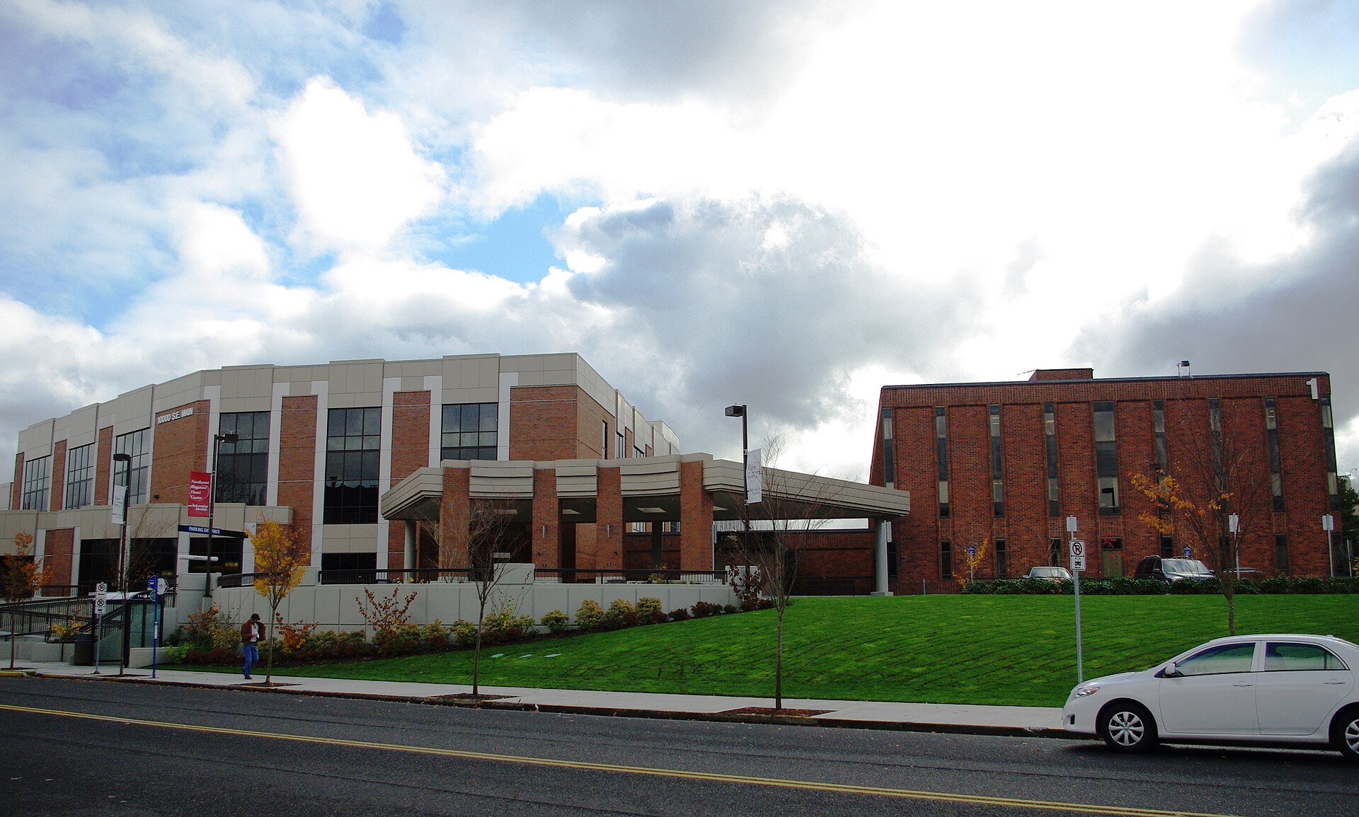 Imagem de referência relacionada a Centro Médico Adventista em Portland, item descrito como registro de referência sobre Centro Médico Adventista em Portland, organizado a partir de dados estruturados abertos
