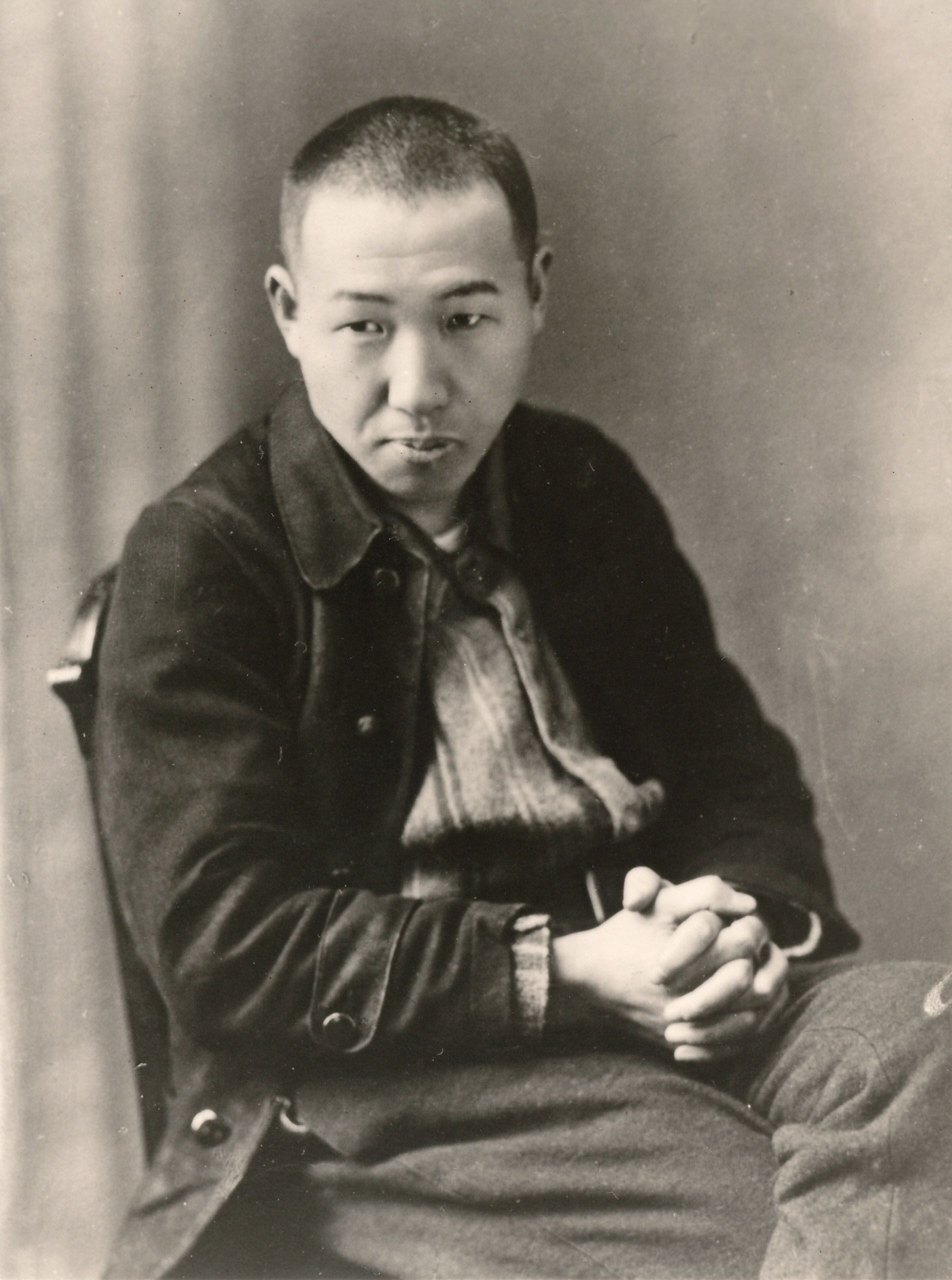 Imagem de referência de Kenji Miyazawa, descrito nos dados abertos como autor e poeta japonês