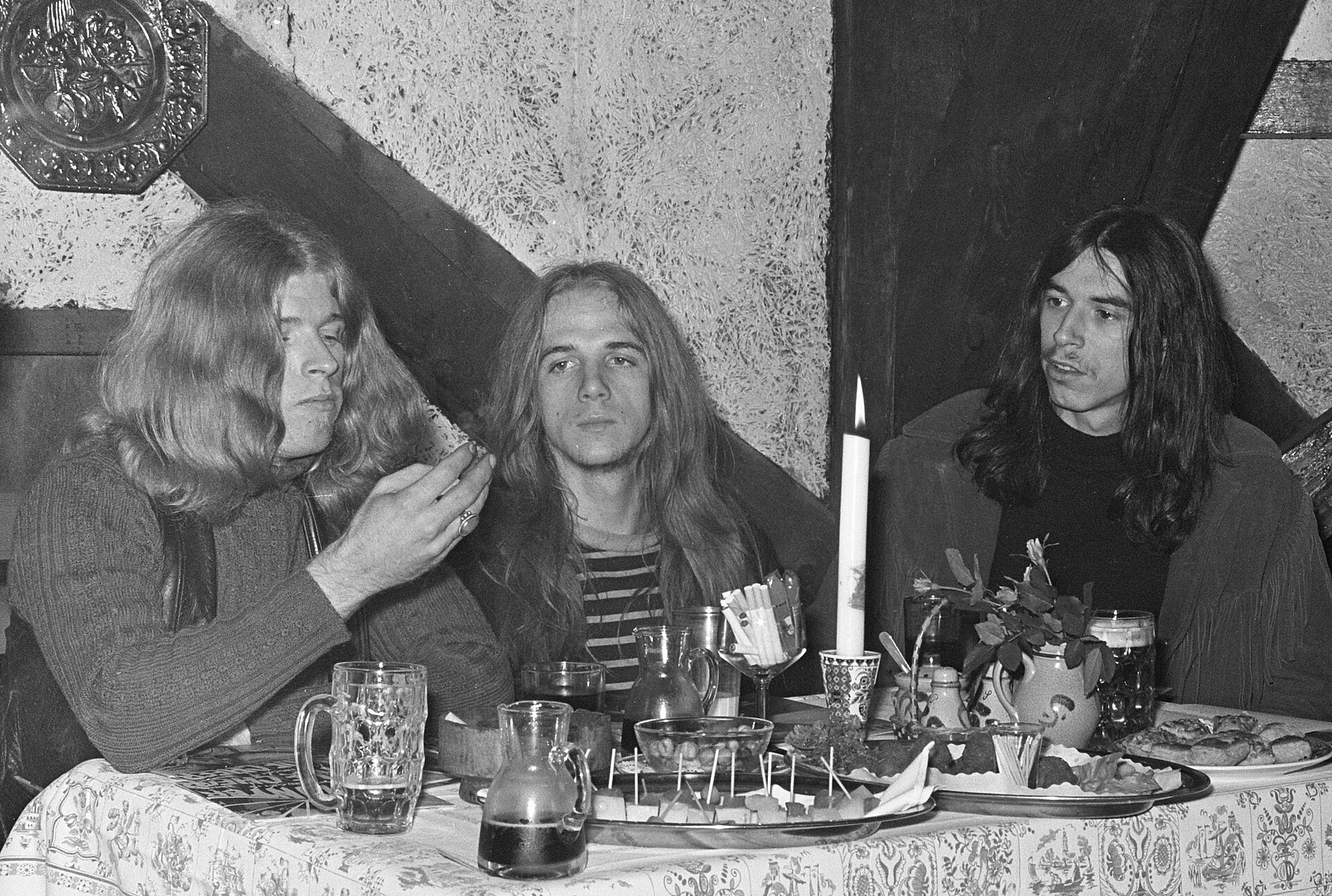 Imagem de referência de Blue Cheer, descrito nos dados abertos como banda musical