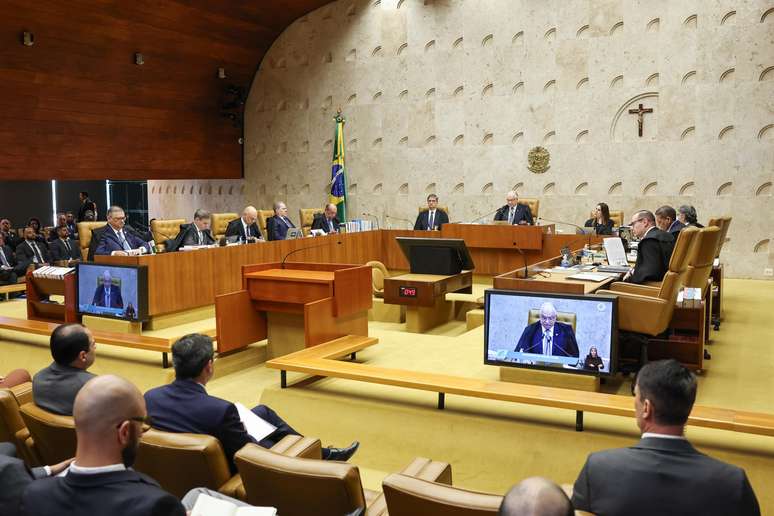 Caso Master escancara racha no STF, expõe jogo de forças e dá peso à cadeira vazia após rejeição de Messias