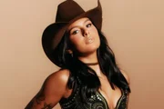 Ana Castela quer mudar o nariz: entenda a correção da "giba nasal"