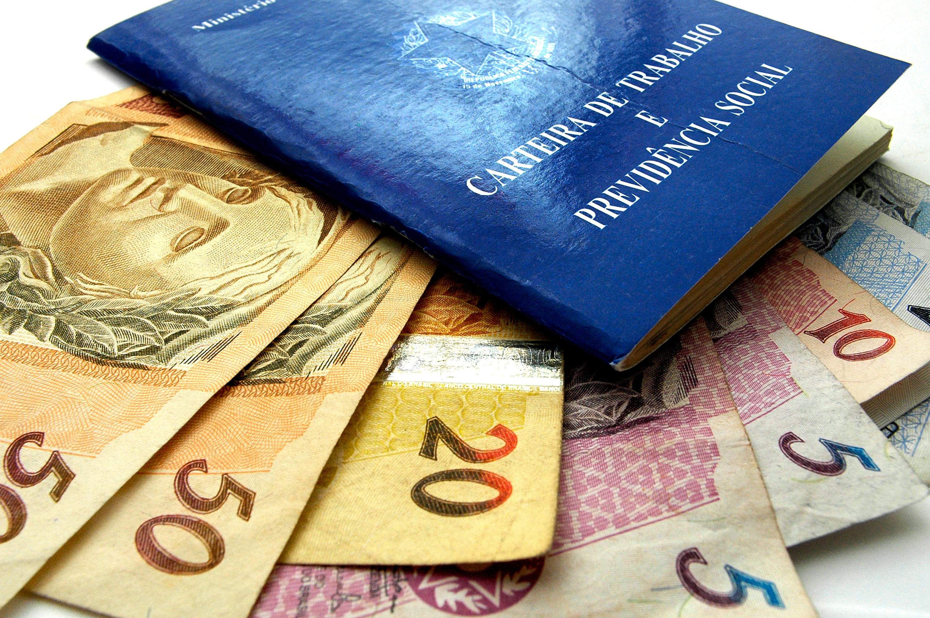 Abono salarial terá lote extra liberado para 1 milhão de trabalhadores nesta quinta-feira