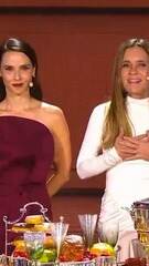 Adriana Esteves e Débora Falabella se reencontram para anunciar Avenida Brasil 2 no Upfron
