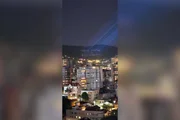 Projeções em serra de BH têm protestos contra Flávio e apoio a Lula