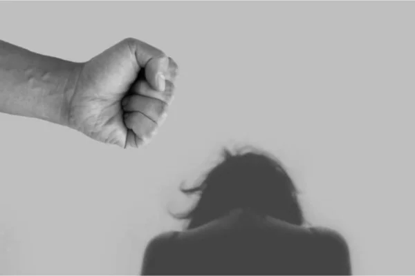 Homem que matou mulher no DF já foi condenado por outro feminicídio