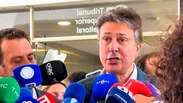 Camilo Santana mostra documento e diz que h&aacute; acordo com campanha de Fl&aacute;vio para quebra simult&acirc;nea de sigilos