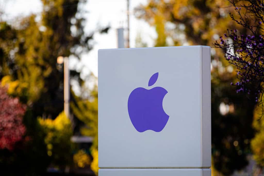 Apple supera Nvidia no dia em que lança seu primeiro iPhone dobrável