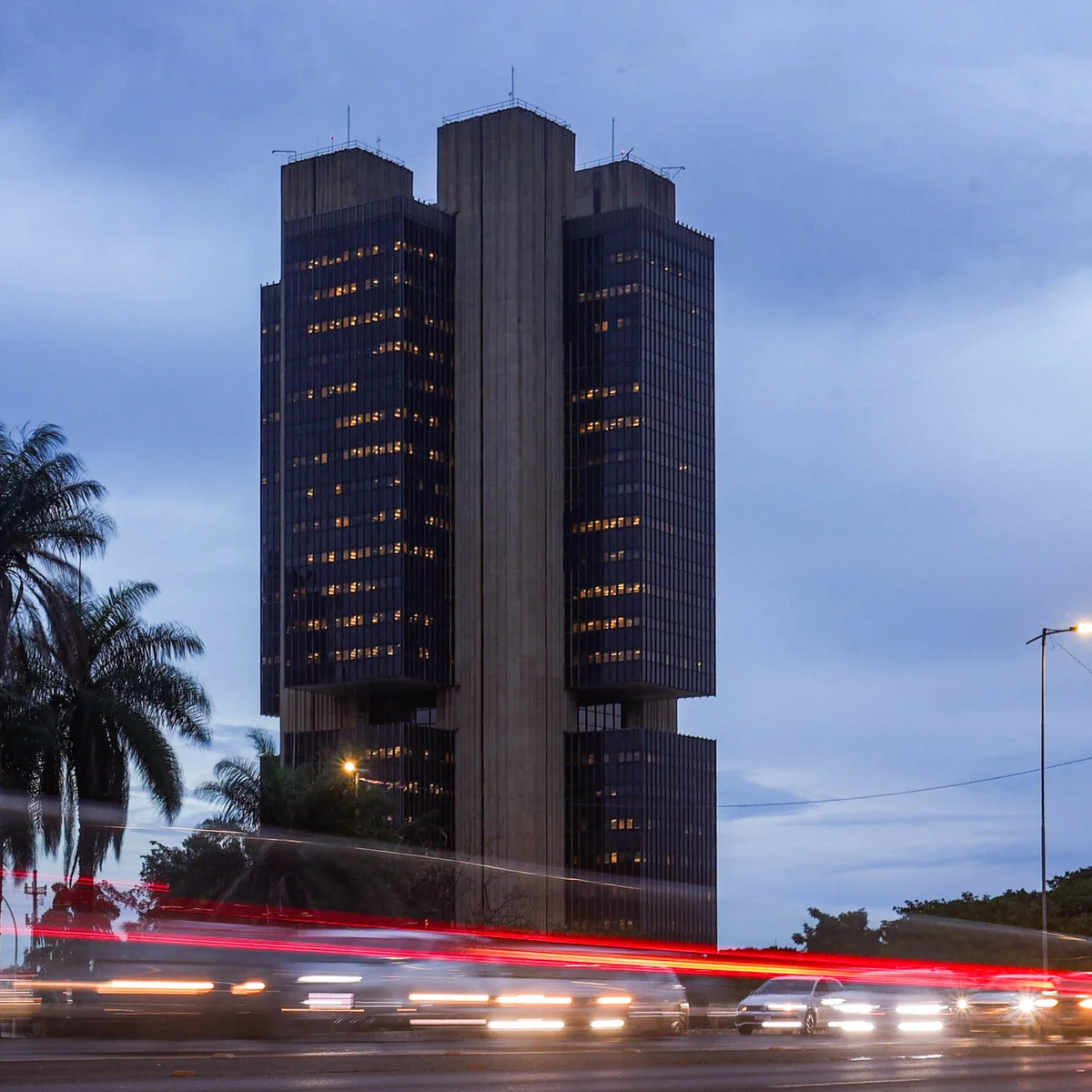 Dinheiro esquecido por brasileiros em bancos sobe para R$ 5,8 bilhões