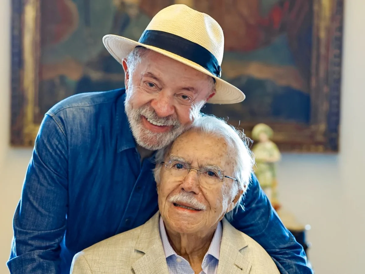 Confira imagens da visita de Lula a José Sarney no Maranhão