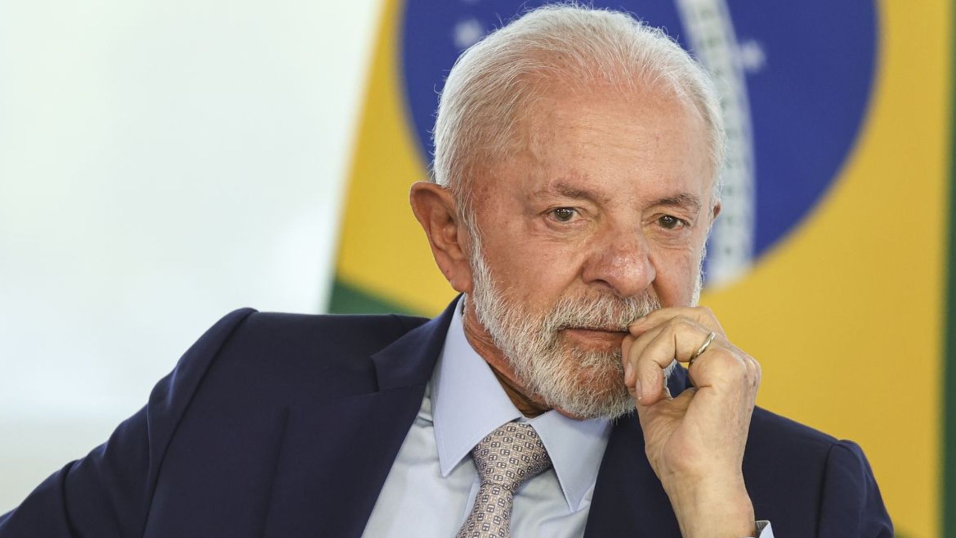 Você pode acessar os dados do presidente Lula se ele abrir os sigilos fiscal, bancário e telefônico?