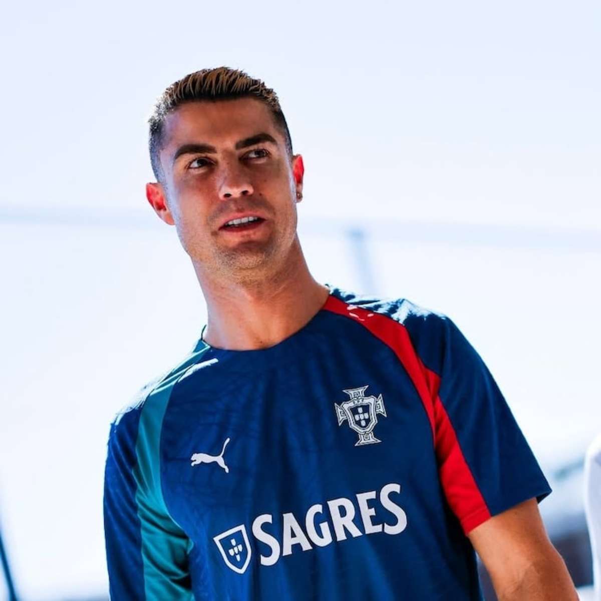 Cristiano Ronaldo é suspenso por 30 dias da seleção portuguesa e multado em 255 euros