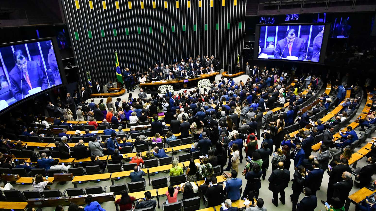 Entenda por que candidatos religiosos não conseguiram ser eleitos em 2026