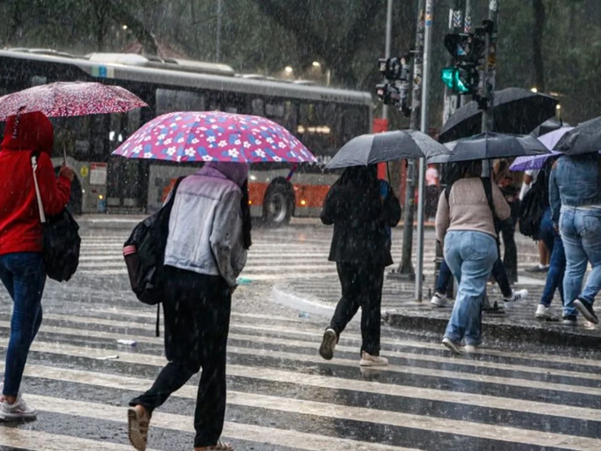 Clima: frente fria leva temporais ao Sul e Sudeste nesta sexta (23/10)