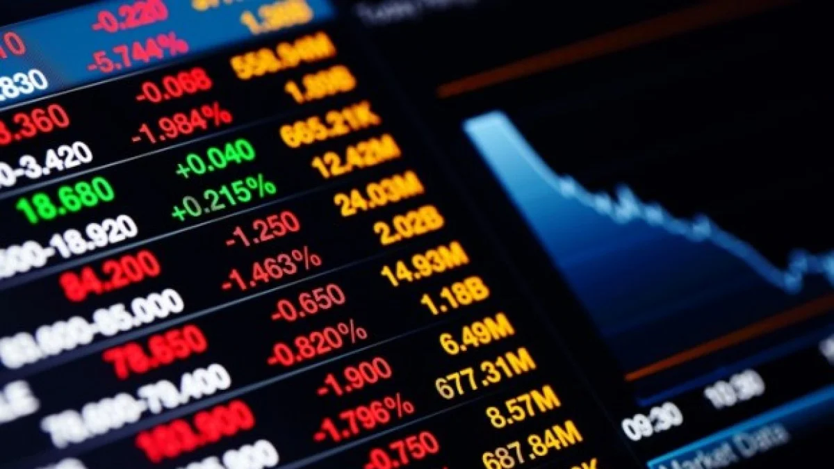 Bolsa fecha em alta de 0,44%, e dólar cai após três altas seguidas