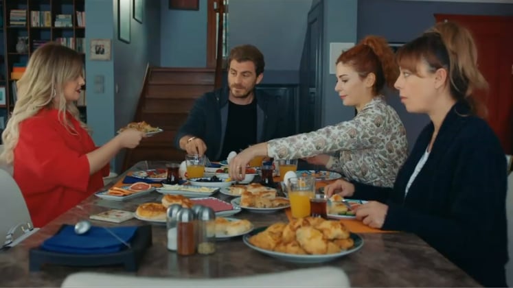 Gönül, de Iludida, esbanja autenticidade em produção e fã elogia: ‘Maravilhosa’