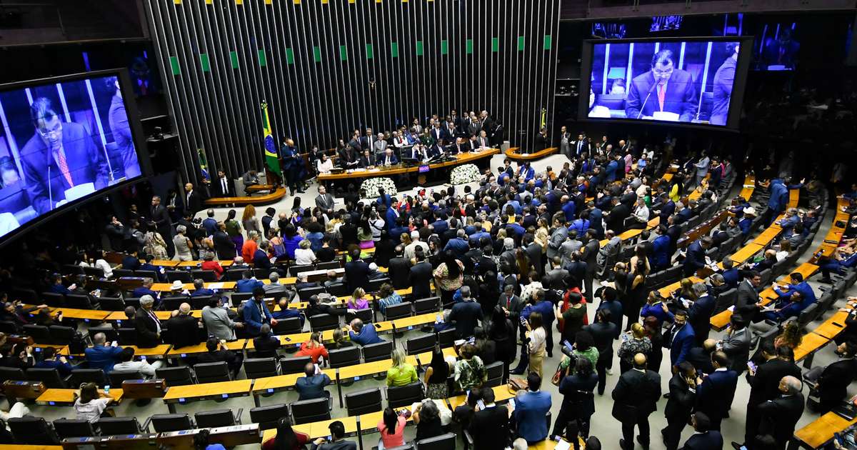 Acabou a fé? O que explica candidatos religiosos não conseguirem ser eleitos em 2026