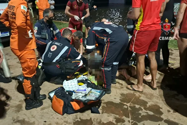 Jovem que morreu afogado no Lago Paranoá será velado nesta quarta (14/10)