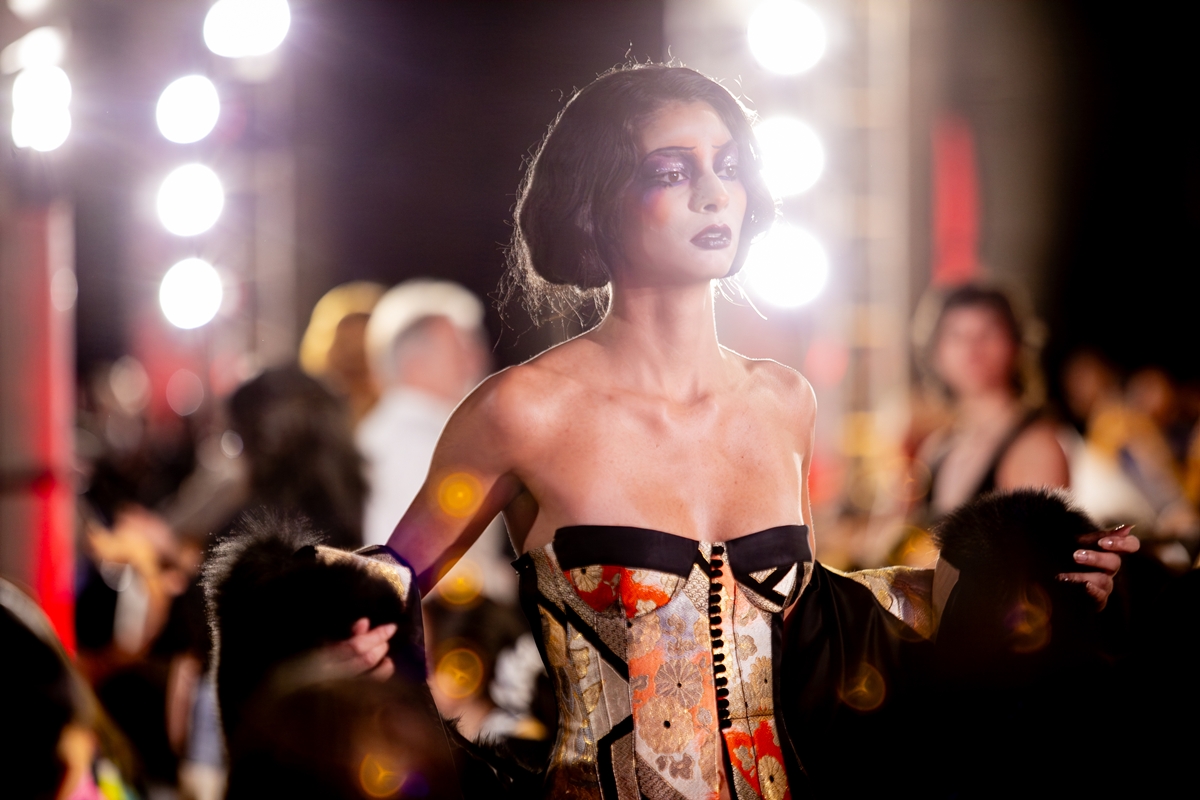 LVMH e Kering adotam novas regras de proteção a modelos a partir de 2027