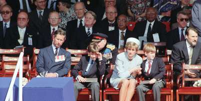 Princesa Diana achava que William n&atilde;o seria capaz de ser rei e preparou Harry para o posto, revela amigo Foto: Steve Nicholson/Mirrorpix/Getty Images