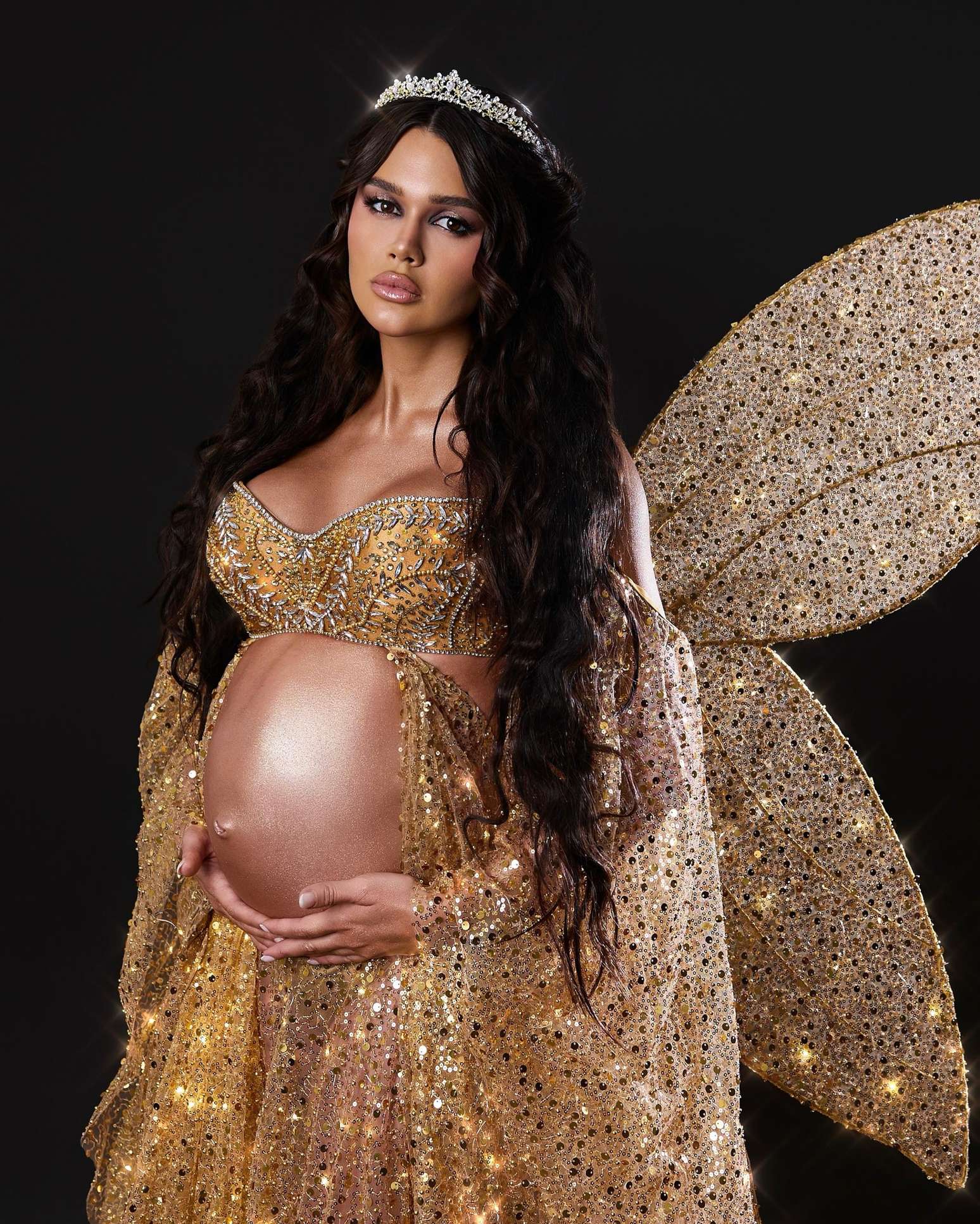 Franciny Ehlke, gr&aacute;vida da primeira filha, fantasiada de fada para o Halloween da Sephora