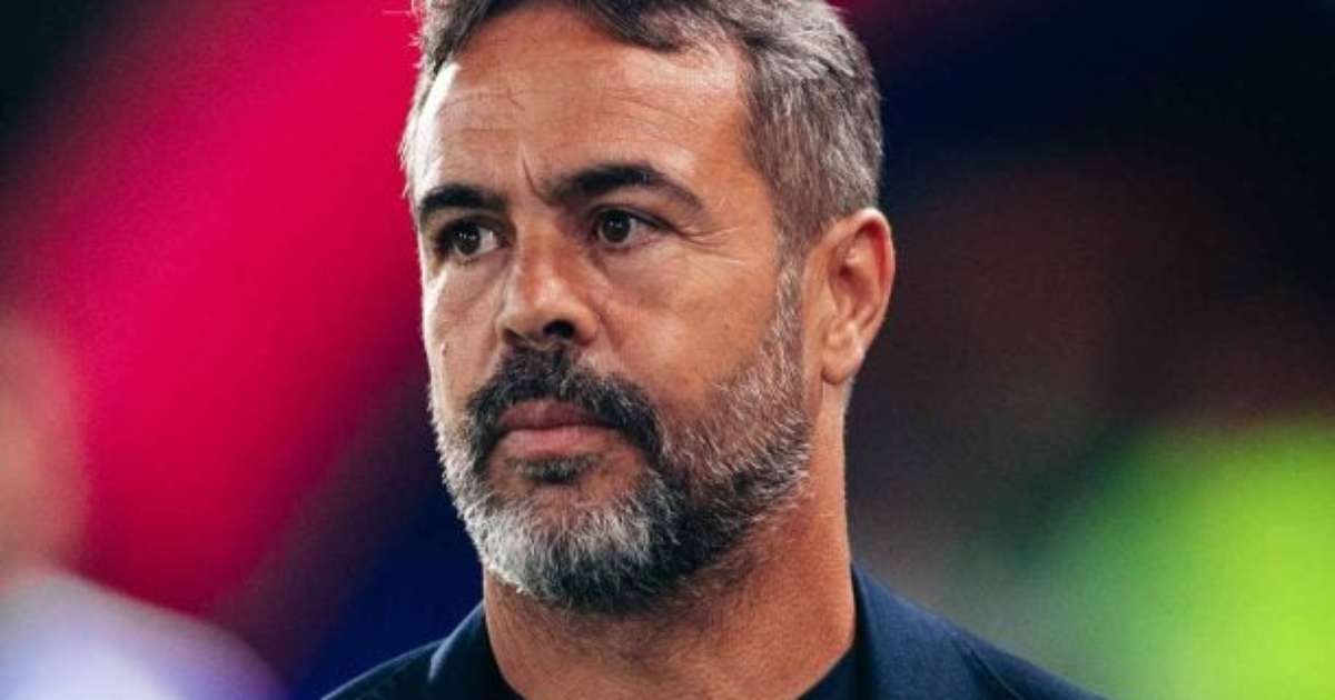 Artur Jorge admite falhas do Cruzeiro: "Difícil aceitar"