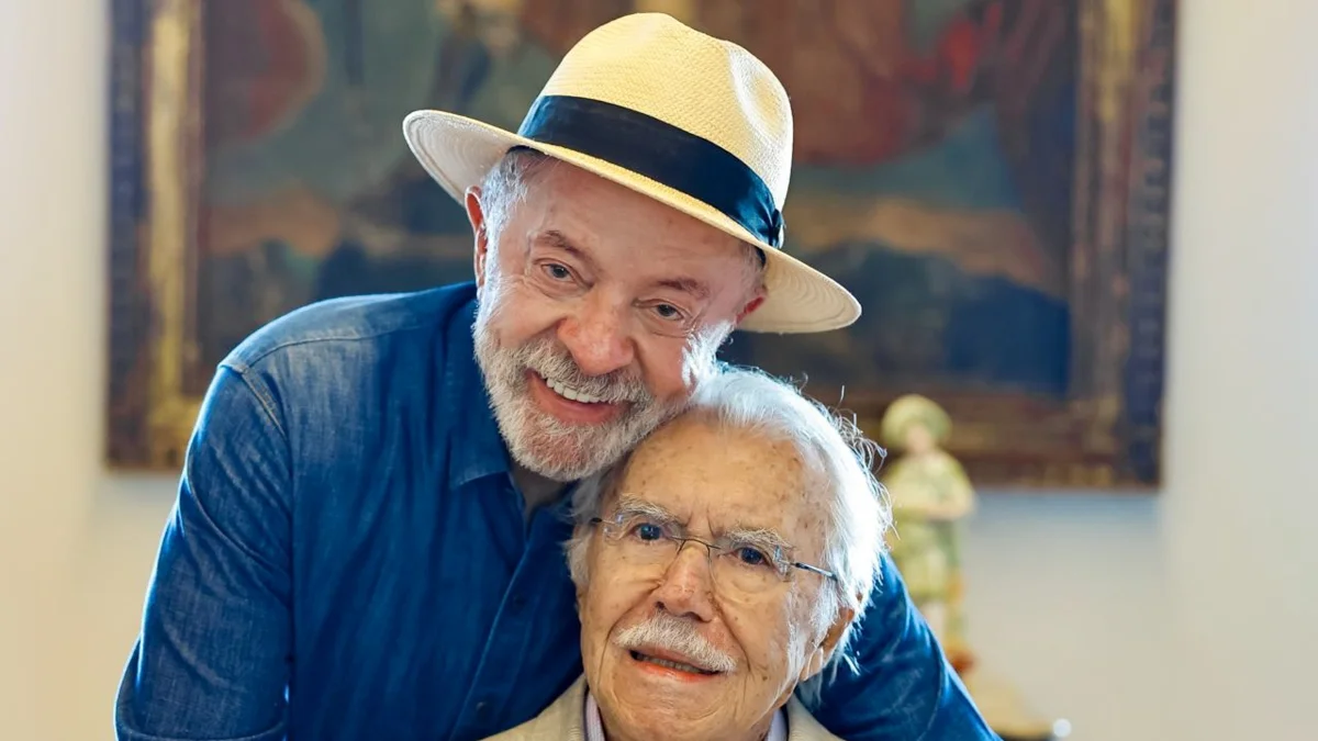 Confira imagens da visita de Lula a José Sarney no Maranhão